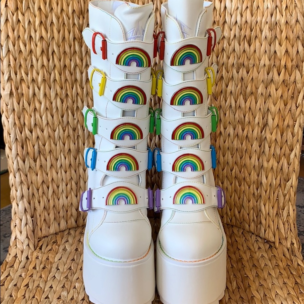 NIB YRU White Rainbow Dune Platform Boots
